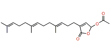 1-Acetoxy-2,6,10,14-phytatetraen-20,1-olide